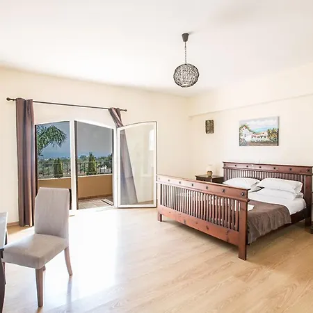 Villa Picture Relaxing Beside Your Private Pool In Reading Your Favourite Book, 1252 *